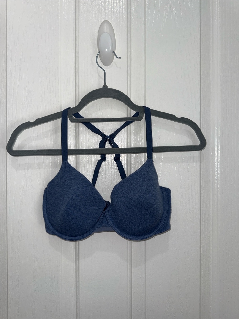 Auden Three-Pack of Women's Smooth T-Shirt Bras β Black, Blue, Nude - 34D - Picture 7 of 14
